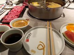 -宴全牛粤来越牛潮汕鲜牛肉火锅(海州万达广场店)