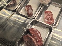 -羽深肉铺 Steak & Wine