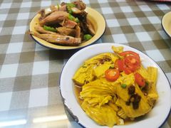 -三镇卤货二公司(汉街店)