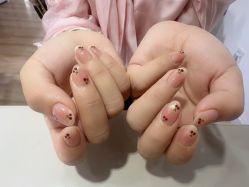 -晨·艺美甲美睫