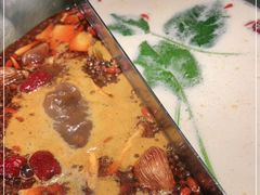 -湊湊火锅·茶憩(打浦桥日月光店)