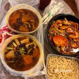 贵阳吃喝玩乐一条街 鸿通城快来逛一逛