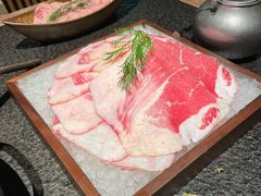 -三出山火锅(南京万象天地店)