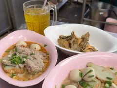 -榮泰米粉湯(Left Shop)