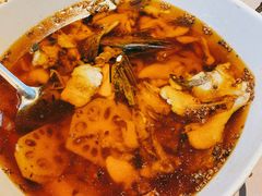 沸腾水煮鱼-新沸腾鱼乡(世贸天阶店)