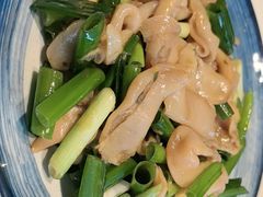 葱拌鸟贝-日丰园海肠水饺·老字号大连海鲜(银泰城店)