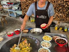 -咊记茅草棚柴火鸡(乌当店)