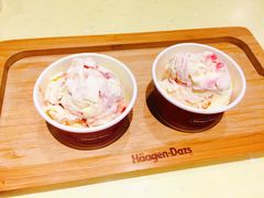 茉莉花覆盆子石榴味-哈根达斯(陆家浜路店)