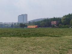 -汇泉广场