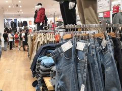 -优衣库(东莞东城万达广场店)