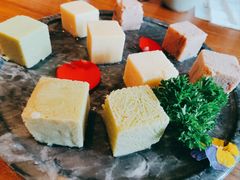 -盡膳口福跷脚牛肉火锅(晶耀前滩店)