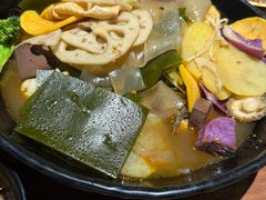 -万记麻辣烫国展总店