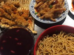 -爆炸头阿姨小四川正宗川味小吃(无任何分店)