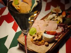 -Line 咖啡(石厦花园店)