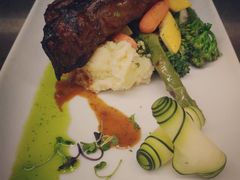 NY&nbsp;steak-Top Of Vancouver Revolving Restaurant