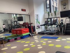 -悦耐私教健身馆(保利中心店)