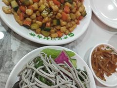 -尹记门钉肉饼(丰台站店)