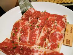 -山川小町·极番烧肉(新地假日广场店)