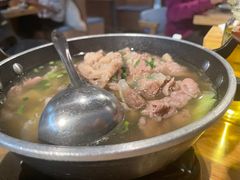-全牛匠·乐山跷脚牛肉(新中关店)