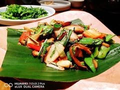 -云海肴·汽锅鸡·云南菜(天山百盛优客店)