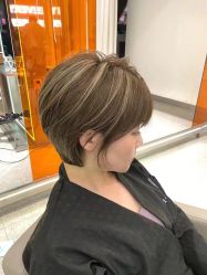 -艾美A·M Hair Salon