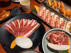 -山之屋炭火烧肉·生啤畅饮(大朗万科中央公园店)