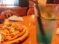 蓝色蜜桃-MR.ROCKY洛奇先生RESTAURANT&BAR(宝安壹方城店)