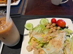 -三亚湾海居铂尔曼度假酒店