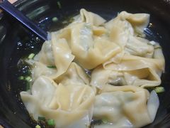 -真真鲜馄饨店(启蒙路店)