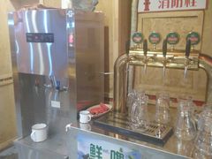 -闯关东东北农家菜(崂山石老人店)