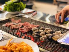 -马路牙子烧烤音乐酒馆(望京店)