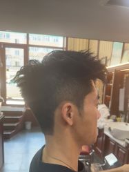 -绅仕門男士理发馆