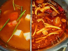 双拼锅底-湊湊火锅·茶憩(新中关购物中心店)
