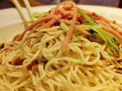 -肥肥虾庄·金牌油焖大虾(汉口城市广场店)