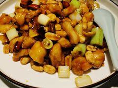 宫爆鸡丁-雲蜀龙阁·金牌水煮鱼(方庄店)