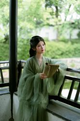 -一揽芳华汉服旗袍体验馆(拙政园店)