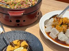 -连鹭海鲜·海肠捞饭·海胆饭(星海店)