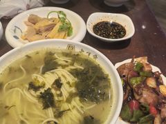 -老半斋(福州路店)
