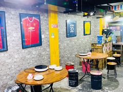 大堂-老红桥炸灌肠牛肚锅烧烤(定福庄店)