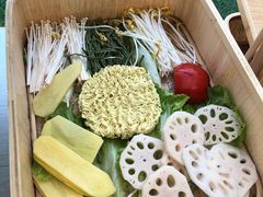 -天台月光帐篷火锅(合能锦城店)