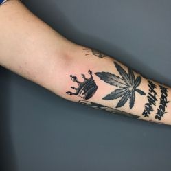 -刺客纹画纹身·洗纹身·穿孔饰品