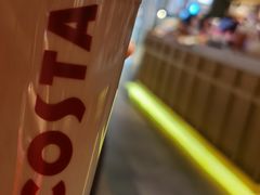 冬日里的冰拿铁-COSTA COFFEE(武汉武商MALL店)