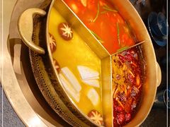 -湊湊火锅·茶憩(打浦桥日月光店)