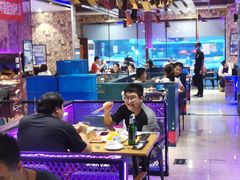 大堂-喝丢一只鞋海鲜烧烤·海肠捞饭(东关街店)