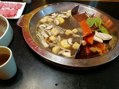 -大龙辣火锅·龙虾·烧烤(湖滨新天地店)