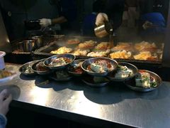 -鸿通城购物中心