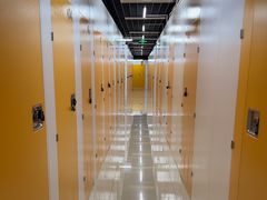 -安东易迷你自助仓储寄存仓库(草桥店)