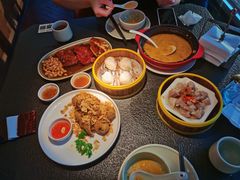 -蝴蝶里·粤菜·点心(滨江龙湖店)