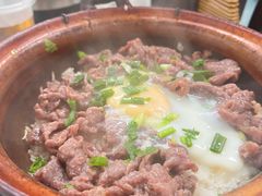 -容里煲仔饭(利丰北路店)