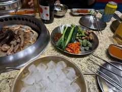 -姜胖胖首尔自助烤肉·蒸汽海鲜大排档(国瑞中心店)
